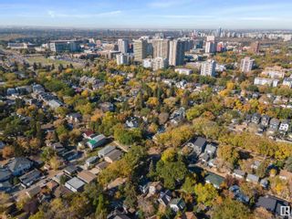 Photo 2: 7716 112 Street in Edmonton: Zone 15 House Half Duplex for sale : MLS®# E4318015
