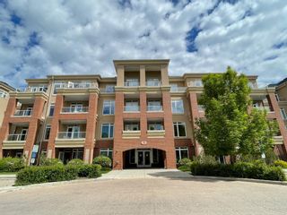 Photo 1: 305 8 Hemlock Crescent SW in Calgary: Spruce Cliff Apartment for sale : MLS®# A1228031