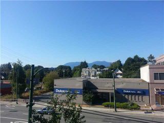 Photo 2: 367 2080 West Broadway in Vancouver: Kitsilano Condo for sale (Vancouver West)  : MLS®# V1019822