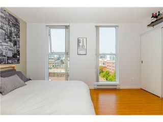 Photo 7: 806 168 POWELL Street in Vancouver: Downtown VE Condo for sale in "SMART" (Vancouver East)  : MLS®# V1133294
