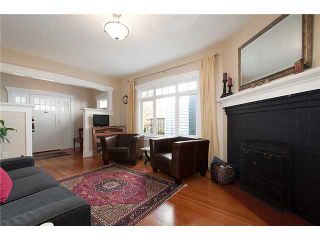Photo 7: 4678 WALDEN Street in Vancouver: Main House for sale in "Main Street" (Vancouver East)  : MLS®# V1035629