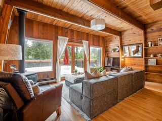 Main Photo: 8247 RAINBOW Drive in Whistler: Alpine Meadows House for sale : MLS®# R2761168