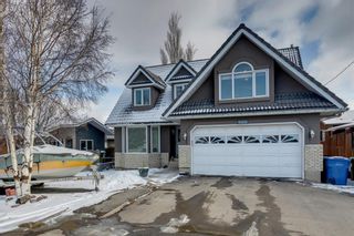 Photo 1: 660 West Chestermere Drive: Chestermere Detached for sale : MLS®# A1190411