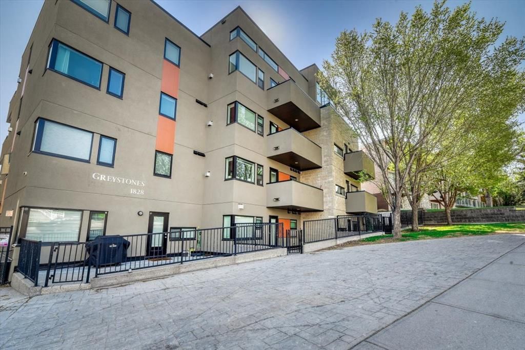 Main Photo: 202 1828 14 Street SW in Calgary: Lower Mount Royal Apartment for sale : MLS®# A2050792