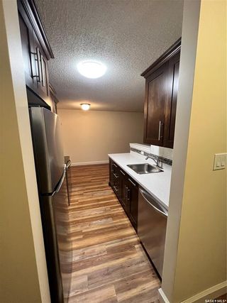 Photo 6: 104 130 Edinburgh Place in Saskatoon: East College Park Residential for sale : MLS®# SK900062