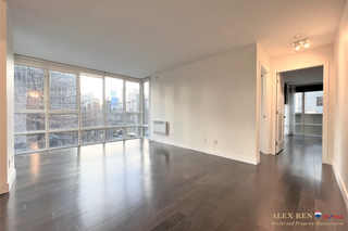 Photo 15: Spacious 3Br 2Ba Complete Renovated Condo in Yaletown (AR164)