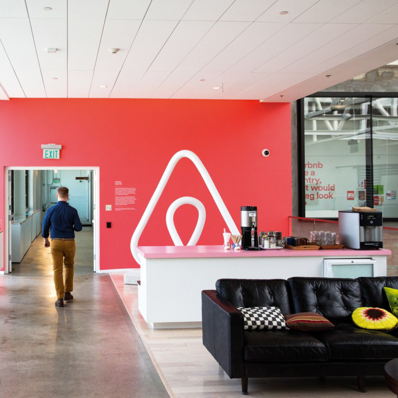 Airbnb announces pilot program prohibiting Canadians under 25 from booking entire homes