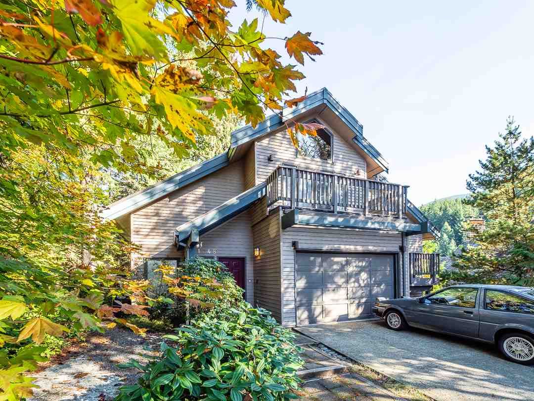 Main Photo: 1048 TOBERMORY Way in Squamish: Garibaldi Highlands House for sale : MLS®# R2364094
