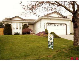 Photo 1: 14949 86A Ave in Surrey: Bear Creek Green Timbers House for sale : MLS®# F2708559