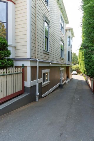Photo 7: 867 Humboldt St in Victoria: Vi Downtown Multi Family for sale : MLS®# 902599