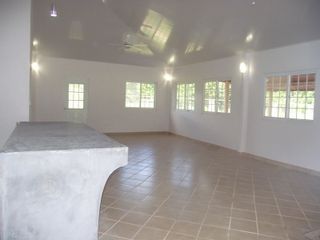 Photo 12: House near Coronado only $149,900