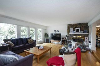 Photo 8: 3855 BAYRIDGE Avenue in West Vancouver: Bayridge House for sale : MLS®# R2540779