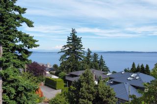 Photo 32: 13036 MARINE Drive in Surrey: Crescent Bch Ocean Pk. House for sale in "West Marine Drive" (South Surrey White Rock)  : MLS®# R2884288