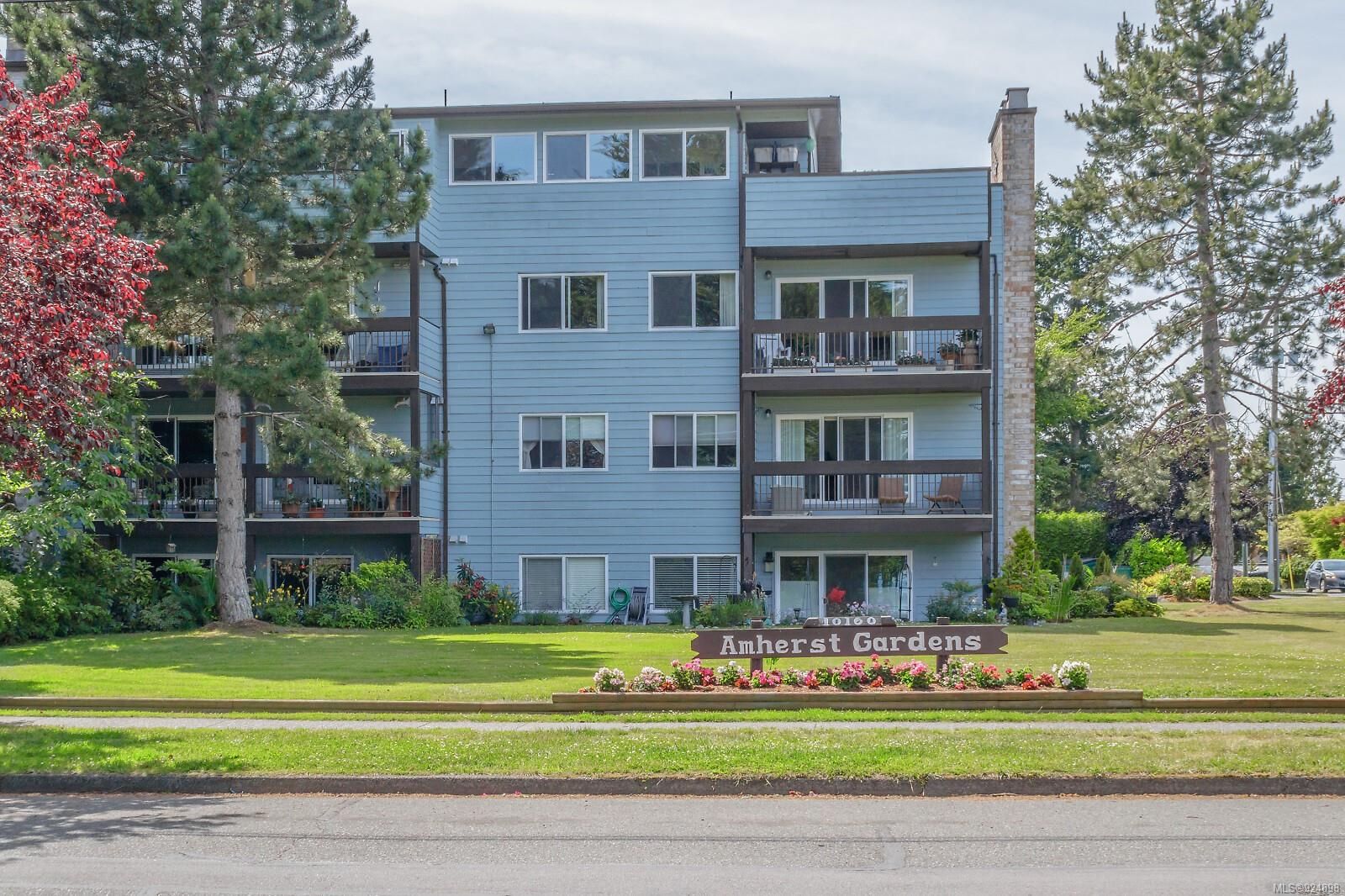 Main Photo: 307 10160 Third St in Sidney: Si Sidney North-East Condo for sale : MLS®# 924898