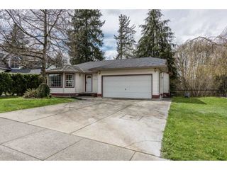 Photo 2: 12471 231ST Street in Maple Ridge: East Central House for sale : MLS®# R2156595