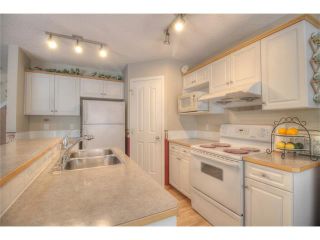 Photo 18: 16118 EVERSTONE Road SW in Calgary: Evergreen House for sale : MLS®# C4085775