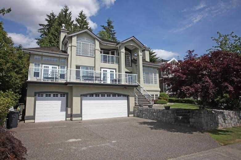 Main Photo: 2587 DIAMOND Crescent in Coquitlam: Westwood Plateau House for sale in "Westwood Plateau" : MLS®# V1134592