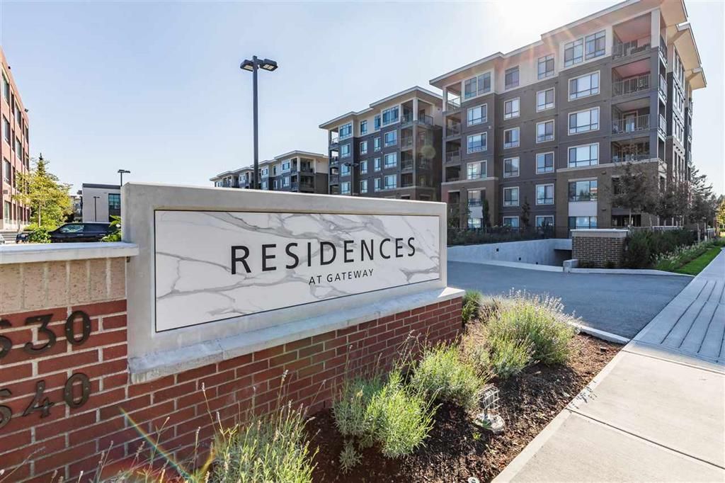 Main Photo: 406 33540 MAYFAIR AVENUE in : Central Abbotsford Condo for sale : MLS®# R2481068