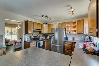 Photo 11: 246 Midridge Place in Calgary: Midnapore Semi Detached for sale : MLS®# A1235477