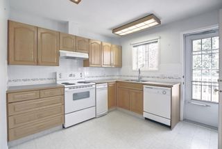 Photo 9: 3431 28 Street SE in Calgary: Dover Semi Detached (Half Duplex) for sale : MLS®# A1258343