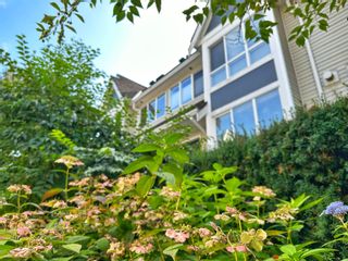 Photo 3: 15 1005 LYNN VALLEY Road in North Vancouver: Lynn Valley Townhouse for sale : MLS®# R2860911
