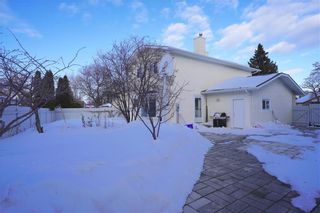 Photo 30: 10 Douglas Lawrence Bay in Winnipeg: North Kildonan Residential for sale (3G)  : MLS®# 202304582