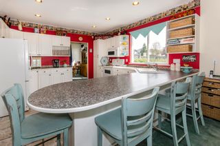 Photo 6: 916 RIVERSIDE Drive in Port Coquitlam: Riverwood House for sale in "RIVERWOOD" : MLS®# R2698189