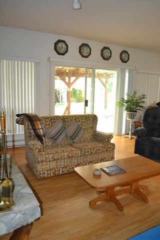 Photo 7: 863 OCEANMOUNT BOULEVARD in Gibsons: Gibsons & Area House for sale (Sunshine Coast)  : MLS®# R2052263