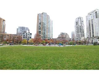 Photo 10: 1101 1188 RICHARDS Street in Vancouver: Yaletown Condo for sale in "PARK PLAZA" (Vancouver West)  : MLS®# V994715
