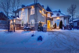 Photo 1: 32 Wentwillow Lane SW in Calgary: West Springs Detached for sale : MLS®# A1056661