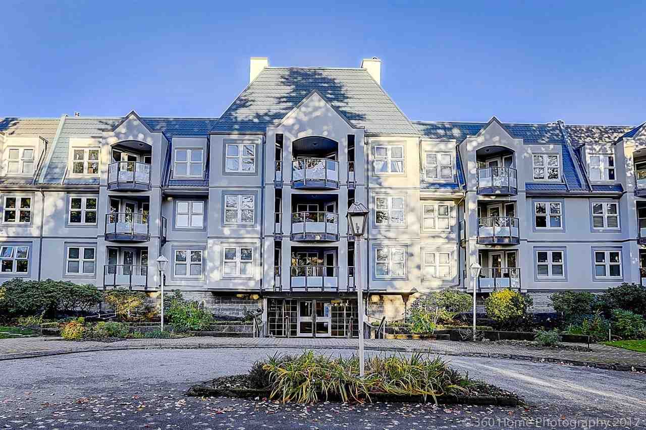 Main Photo: 308 99 BEGIN Street in Coquitlam: Maillardville Condo for sale in "LE CHATEAU" : MLS®# R2217278