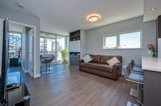 Photo 3: 1009 288 W 1ST Avenue in Vancouver: False Creek Condo for sale in "THE JAMES" (Vancouver West)  : MLS®# R2709178