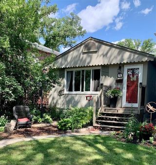 Photo 1: 86 Campbell Street in Winnipeg: River Heights North Residential for sale (1C)  : MLS®# 202212001