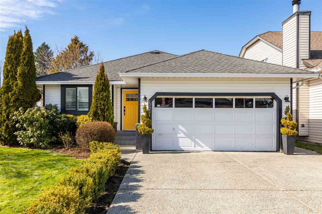Main Photo: 12211 CYPRESS COURT in Pitt Meadows: Mid Meadows House for sale : MLS®# R2446163