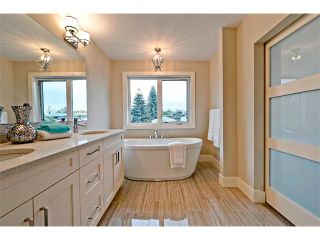 Photo 29: 710 19 Avenue NW in Calgary: Mount Pleasant House for sale : MLS®# C4014701