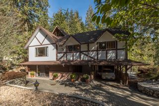 Photo 2: 655 BALLANTREE Road in West Vancouver: Glenmore House for sale : MLS®# R2862369