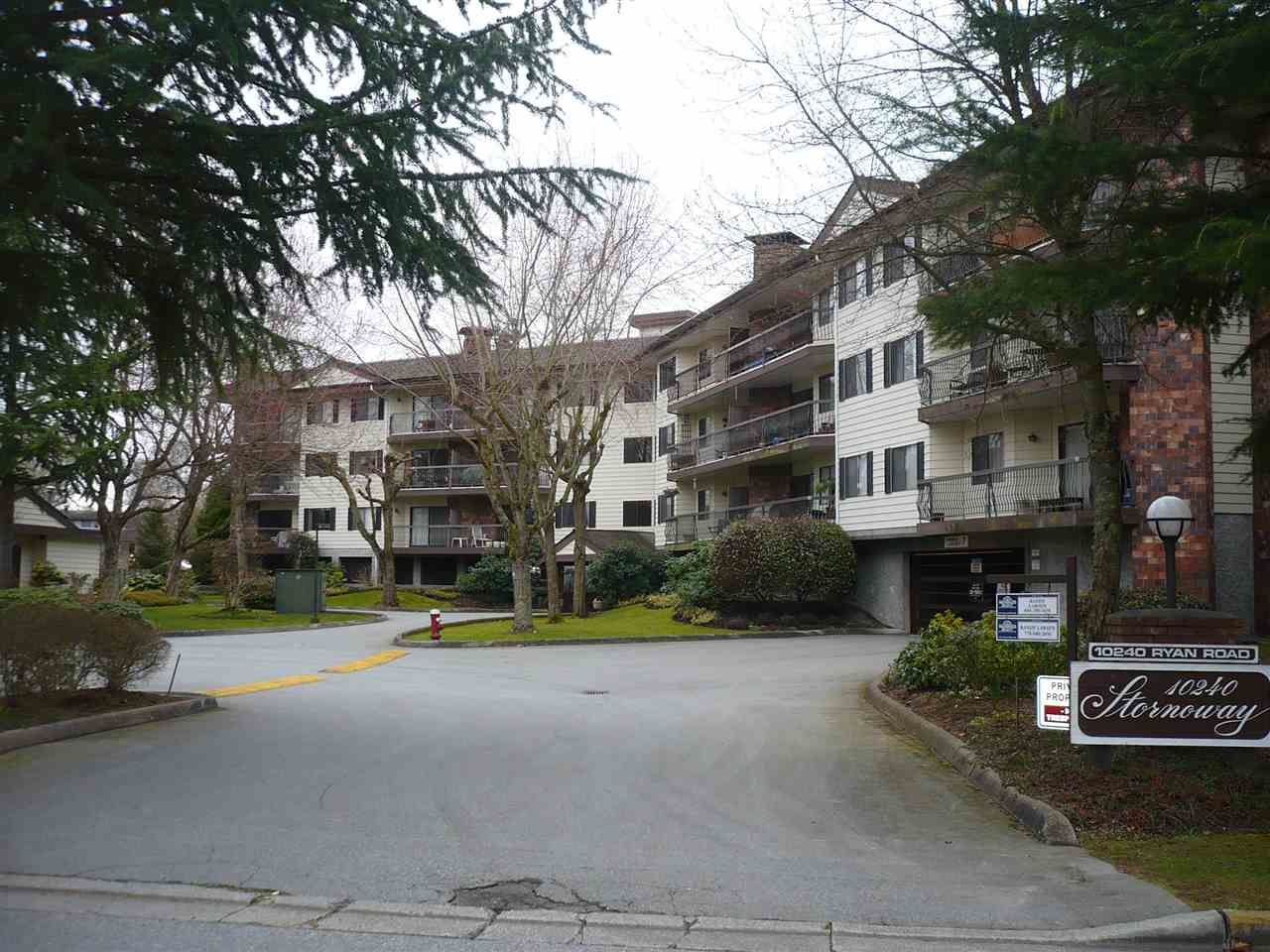 Main Photo: 306 10220 RYAN ROAD in : South Arm Condo for sale : MLS®# R2029435