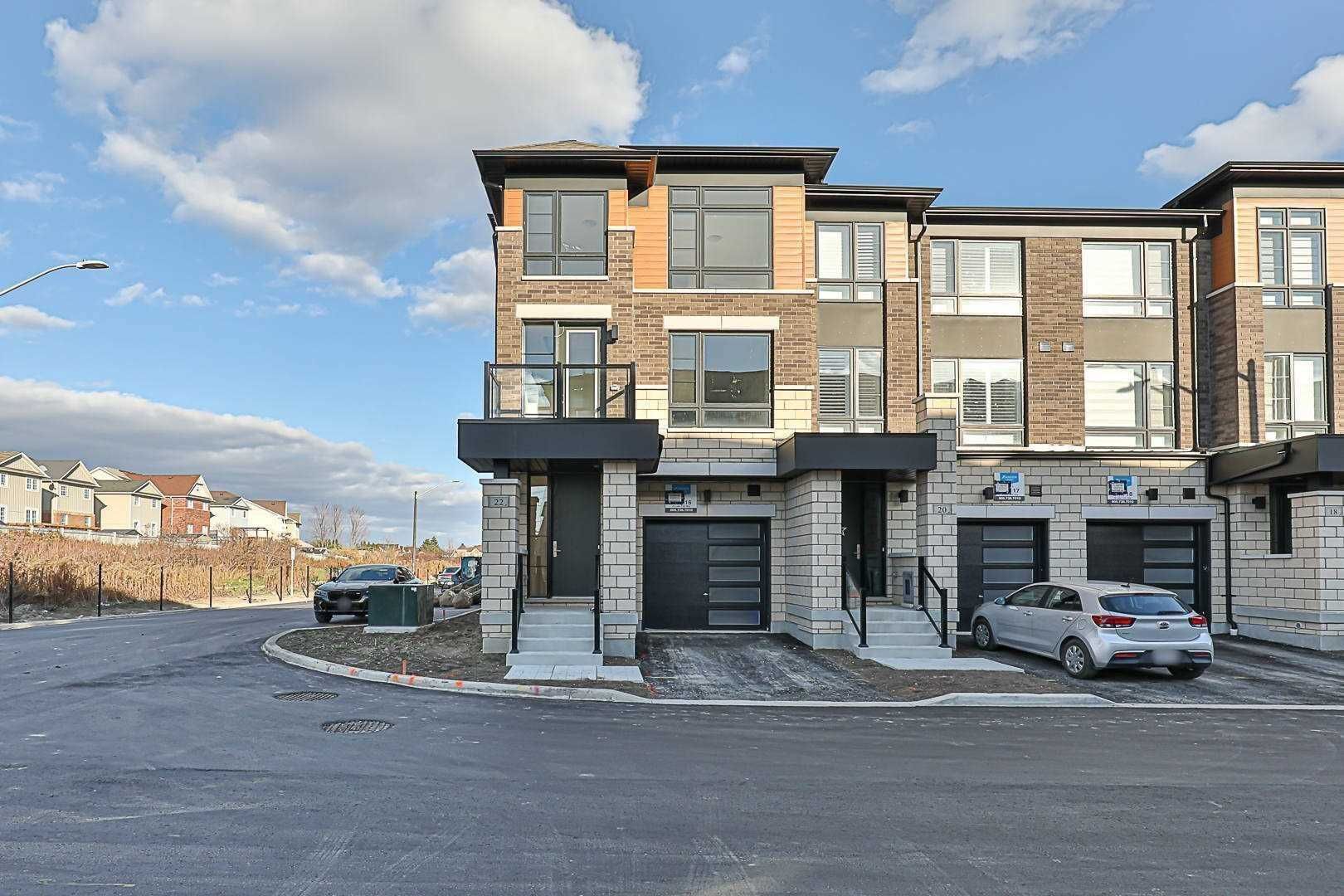 Main Photo: 22 Lake Trail Way in Whitby: Brooklin House (3-Storey) for lease : MLS®# E5835070