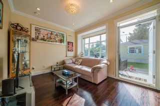 Photo 2: 1370 E 37TH Avenue in Vancouver: Knight House for sale (Vancouver East)  : MLS®# R2825427