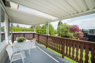 Photo 18: 6890 HYCREST Drive in Burnaby: Montecito House for sale (Burnaby North)  : MLS®# R2708178