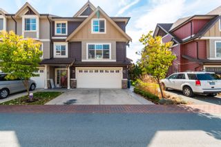 Photo 2: 21 9750 MCNAUGHT Road in Chilliwack: Chilliwack E Young-Yale Townhouse for sale in "Palisade Place" : MLS®# R2617726