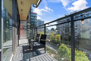 Photo 17: 513 38 W 1ST Avenue in Vancouver: False Creek Condo for sale in "THE ONE" (Vancouver West)  : MLS®# R2880072