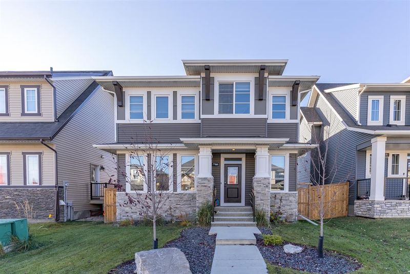 FEATURED LISTING: 71 Coopersfield Park Southwest Airdrie