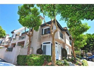 Photo 2: UNIVERSITY CITY Townhouse for sale : 2 bedrooms : 7214 Shoreline Drive #180 in San Diego