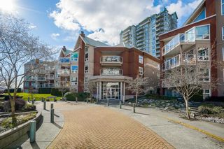 Photo 4: 401 1230 QUAYSIDE Drive in New Westminster: Quay Condo for sale in "TIFFANY SHORES" : MLS®# R2655981