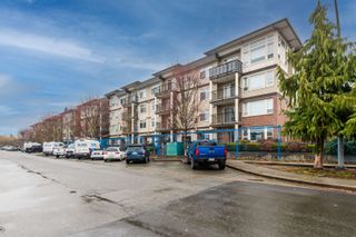 Photo 2: 414 9422 VICTOR Street in Chilliwack: Chilliwack Proper East Condo for sale : MLS®# R2748988