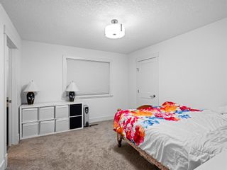 Photo 32: 52 Rockyvale Green NW in Calgary: Rocky Ridge Detached for sale : MLS®# A2016499