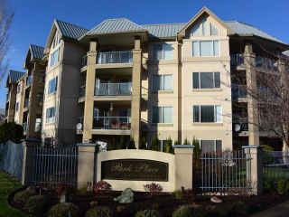 Photo 1: 203 950 LORNE STREET in : South Kamloops Apartment Unit for sale (Kamloops)  : MLS®# 137729