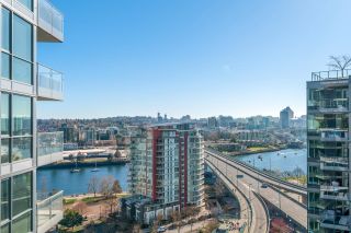 Main Photo: 1851 38 SMITHE Street in Vancouver: Downtown VW Condo for sale (Vancouver West)  : MLS®# R2861868