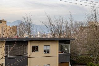Photo 11: 303 2445 W 3RD Avenue in Vancouver: Kitsilano Condo for sale in "CARRIAGE HOUSE" (Vancouver West)  : MLS®# R2420207